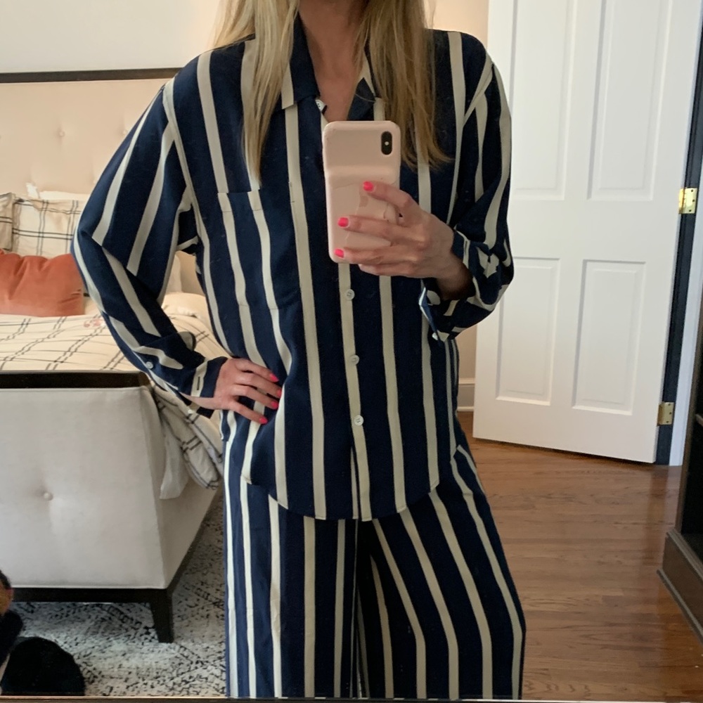 Ralph Lauren Purple Label Navy and White Vertical Stripe Wide Leg Pants - Picture 8 of 8